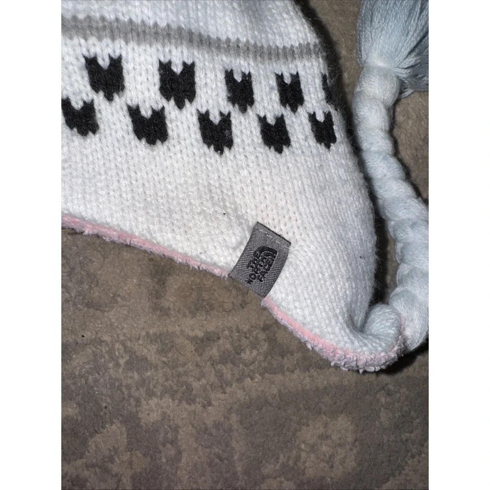 The‎ North Face Youth girls winter hat Beanie White Black
